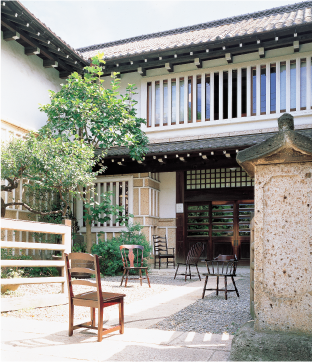 日本民藝館